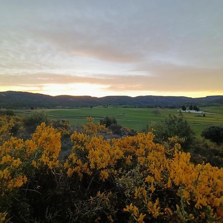 Alojamiento Rural El Cerro Fresneda de la Sierra Bagian luar foto
